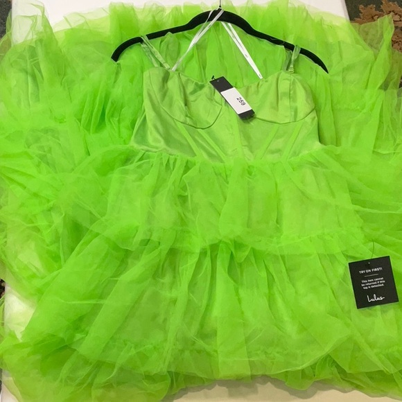 Lulus Neon Green Tulle Layered Floor Length Maxi Sleeveless Dress Size Large